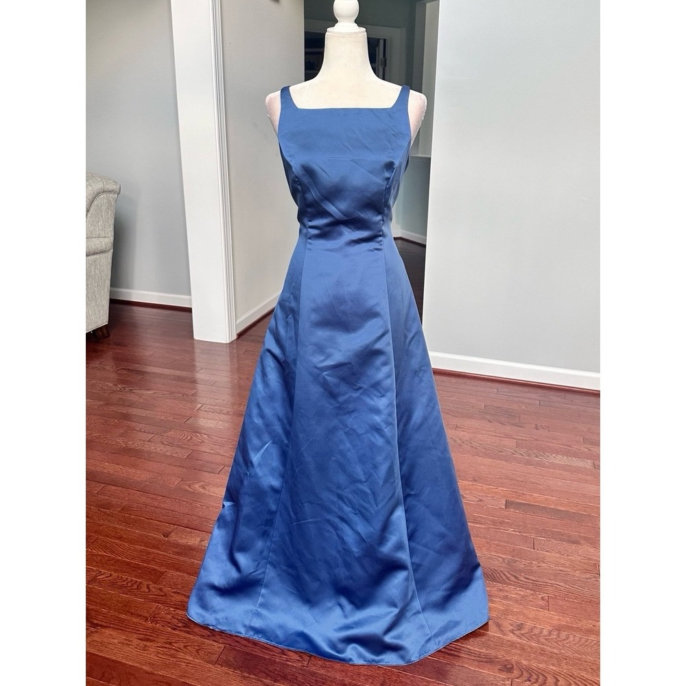 Vintage 2000s Michelangelo Davids Bridal Blue Simple Princess Formal Gown Dress - Picture 5 of 9